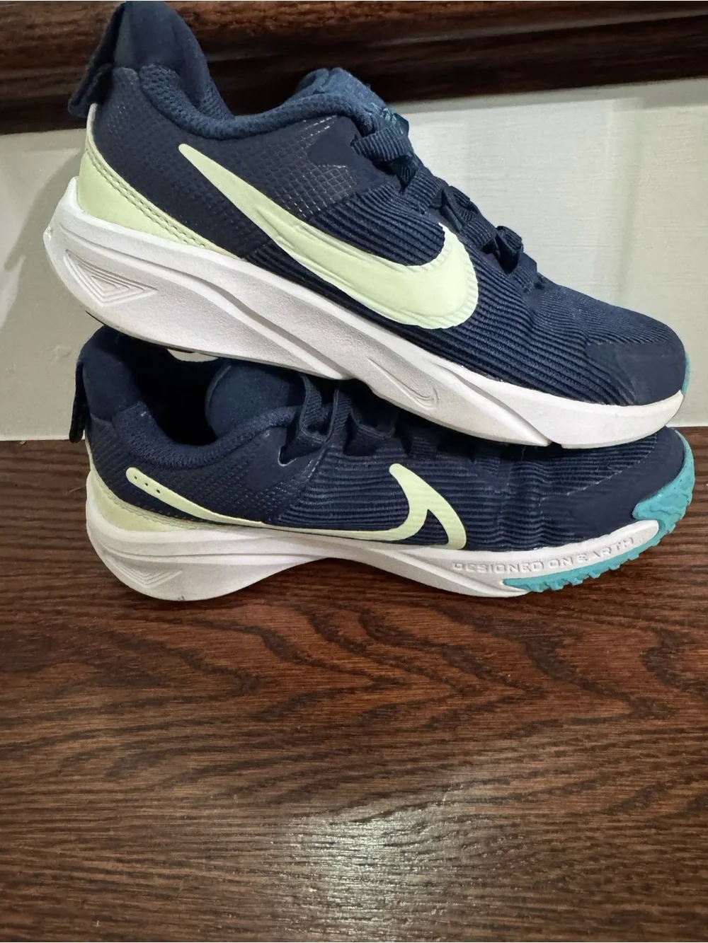 Nike Star Runner Navy Sneakers with Light Blue Accents